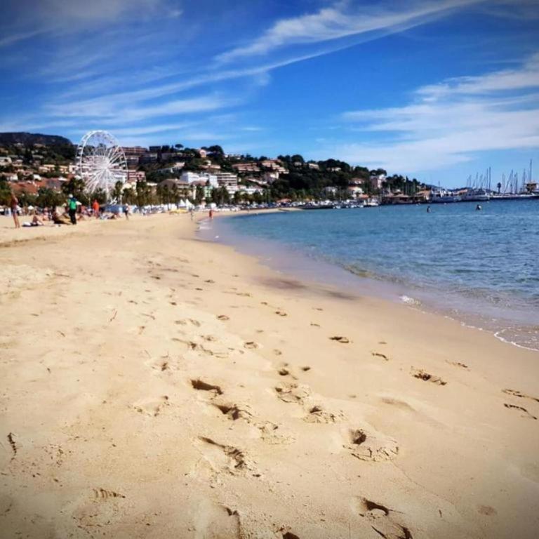 Provencal Holiday Home in Bormes-les-Mimosas with Pool - Maison de Vacances 4 Chambres - 7