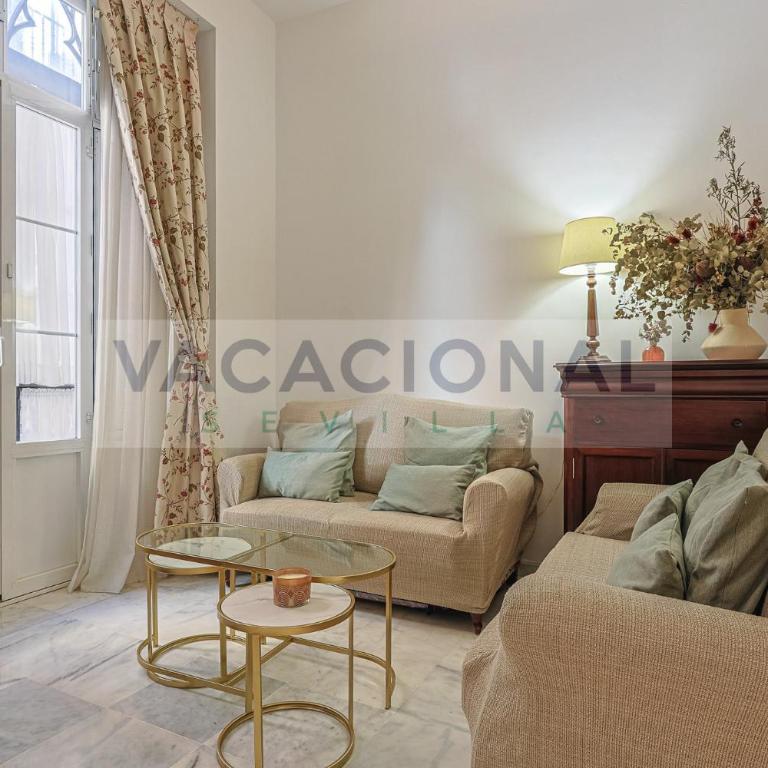 Chicarrero Suite Vacacional Sevilla - Apartamento - 60