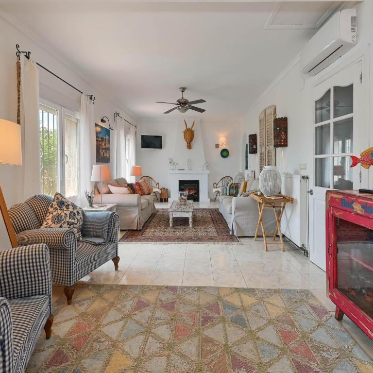 Elegant Villa with Pool - Villa de 4 dormitorios - 11