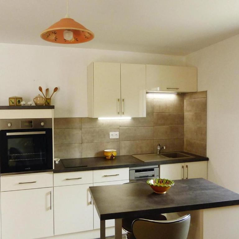 Charming holiday flat with shared pool, Malaucène - Appartamento con 1 Camera da Letto - 10