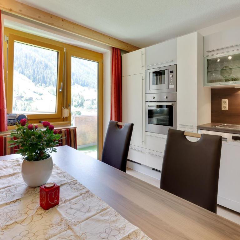 Apartment in Kappl near Ski Slopes - Apartment mit 3 Schlafzimmern - 10