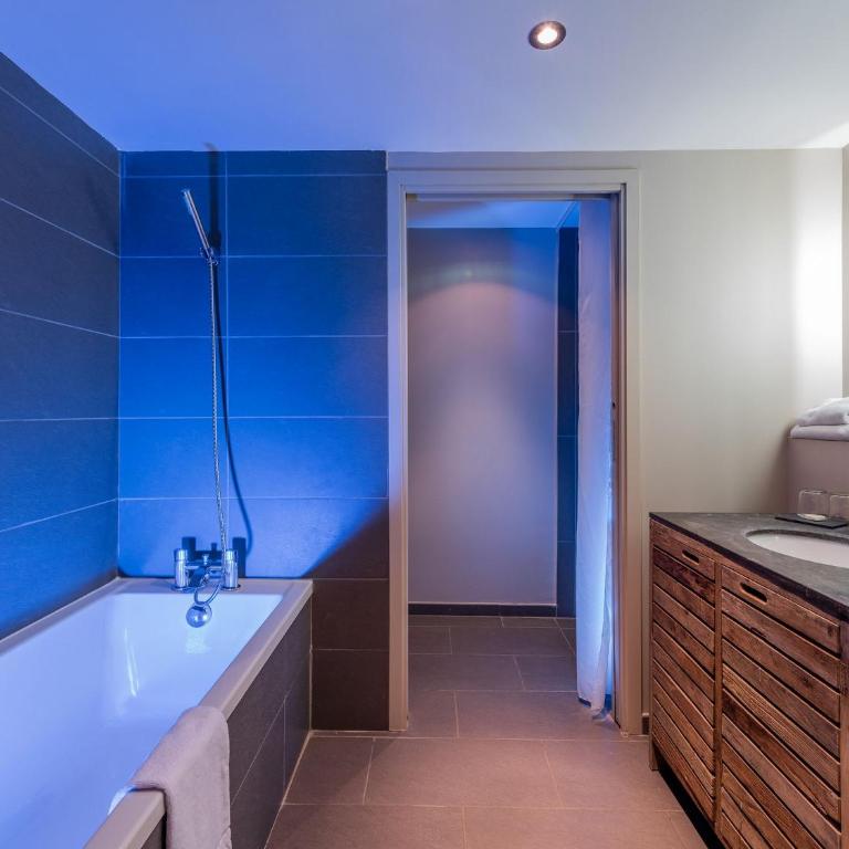 Garrigae Distillerie de Pezenas - Hotellerie & Spa - Suite Exécutive - 9