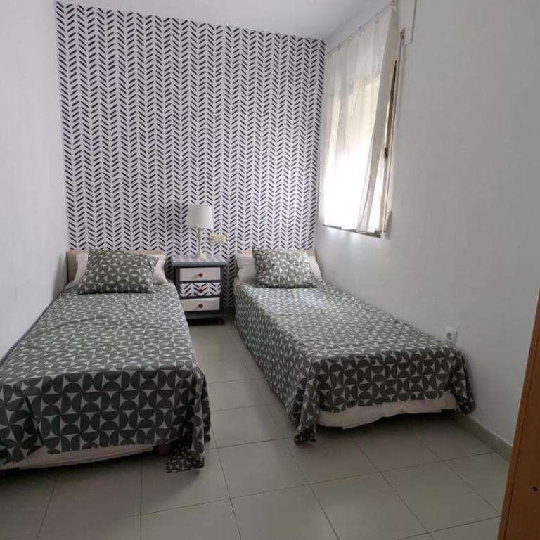 Aloja Centro Ayamonte - Apartamento de 4 dormitorios con balcón - 7