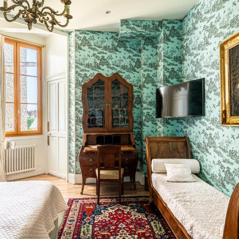 Hôtel de l'Abeille - Chambre Double ou Lits Jumeaux Supérieure - 10