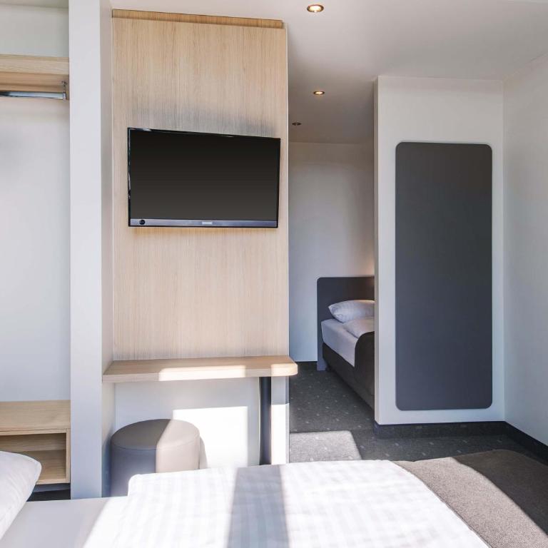 B&B Hotel München-Trudering - Triple Room - 2