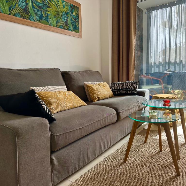 Sunny Central near Yumbo and Dunes - One-Bedroom Apartment - 21
