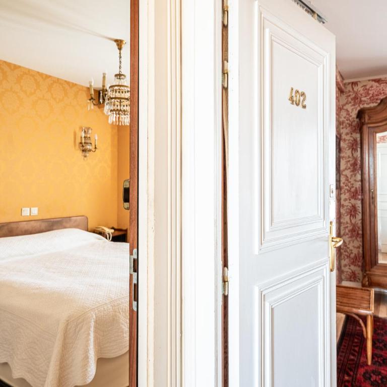 Hôtel de l'Abeille - Chambres Communicantes - 1