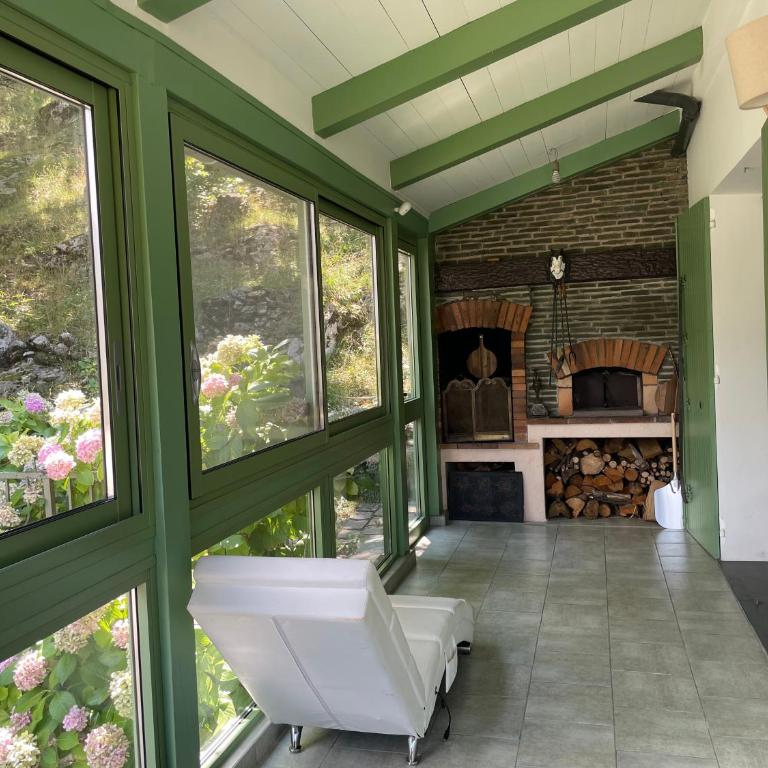 Villa fleurie - maison familiale, véranda et jardin - Villa - 4