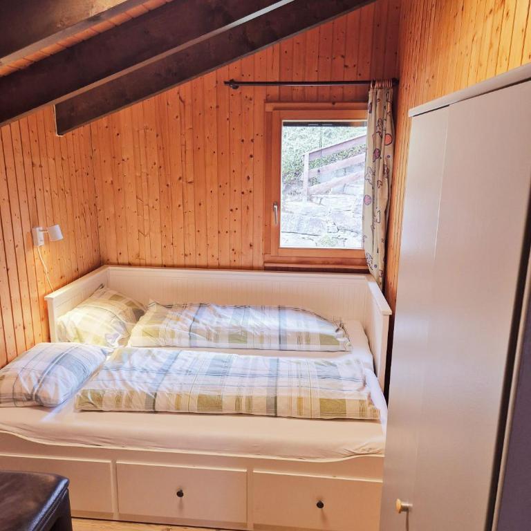 Chalet l'Aiglon Valais - Vue, Confort, Jacuzzi - Chalet - 11