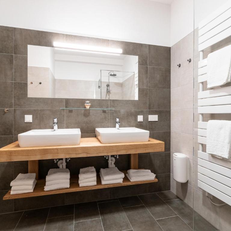Chalet in Alpendorf near Ski Slopes - Superior Chalet - 16