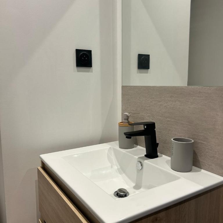 Cocoon au pied des montagnes - One-Bedroom Apartment - 6