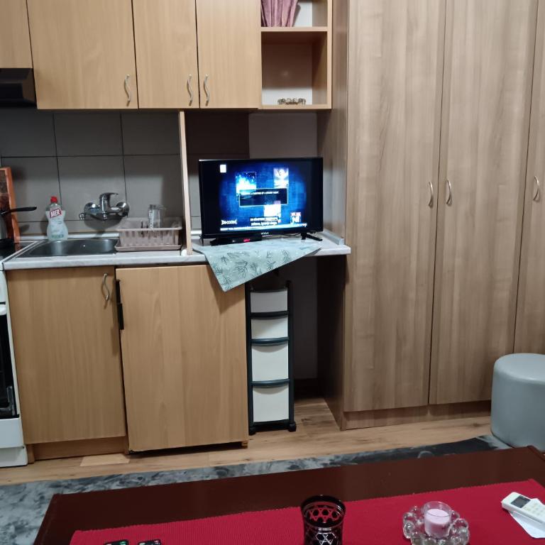 Beograd-Zvezdara - Two-Bedroom Apartment - 18