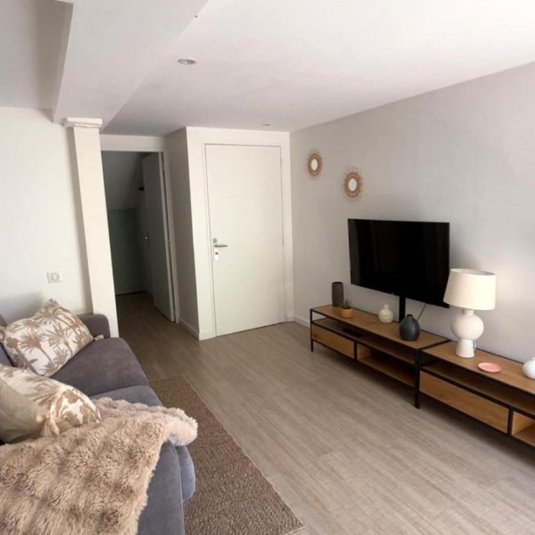 Havre de paix - Jardin privé & BBQ - Proche centre - One-Bedroom Apartment with Garden View - 5