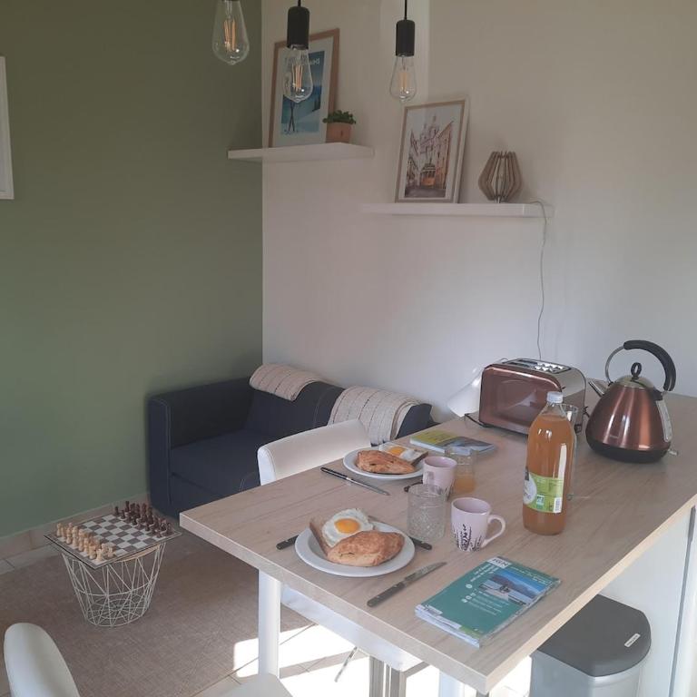 Maisonnette au bord du Sierroz - Casa con 1 dormitorio - 18