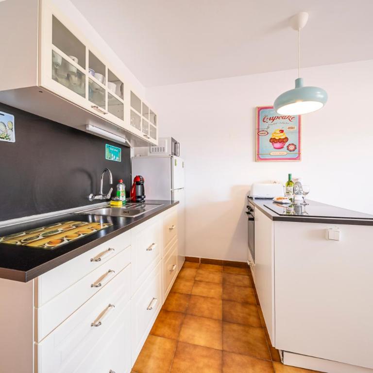 Tropical garden, sunshine, heated pool - Apartamento de 1 dormitorio con vistas al jardín - 17