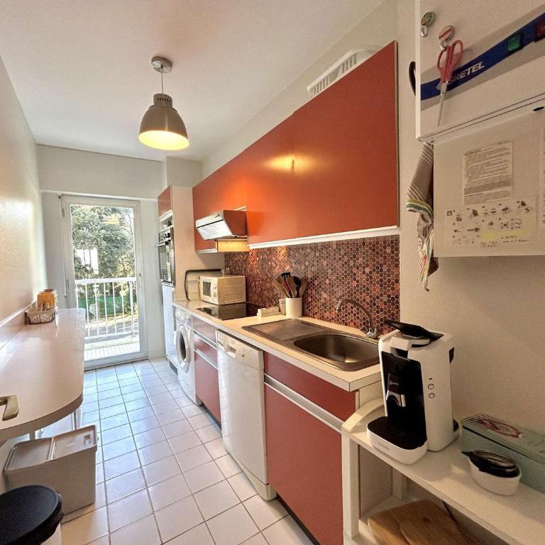 Confortable T3, 6 couchages, terrasse et parking - Quartier Benoît, La Baule - FR-1-245-152 - Appartement (6 Adultes) - 13