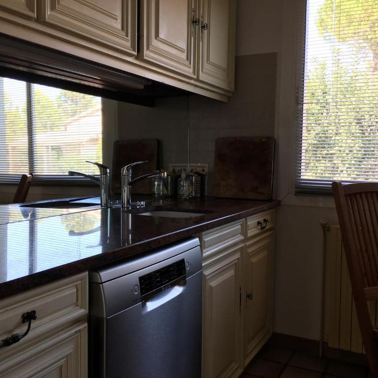 Spacious Villa Retreat in Carcassonne - Villa con 3 Camere da Letto - 35