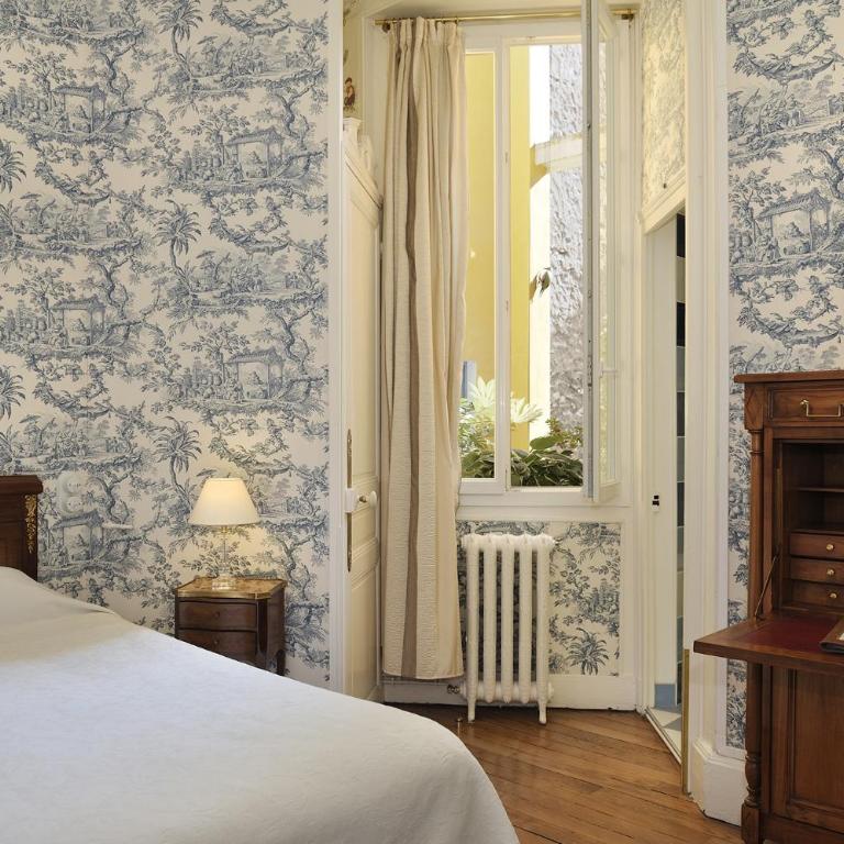 Hôtel de l'Abeille - Chambre Double ou Lits Jumeaux Supérieure - 7
