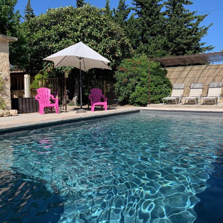 Farmhouse in Carpentras with Pool - Villa 2 Chambres - 1