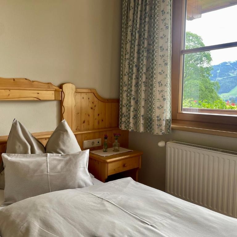Pension Möslehnerhof - Doppelzimmer mit Balkon - 9