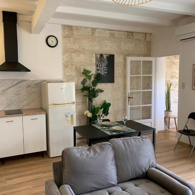 Cocon de charme centre médiéval - Apartment mit 1 Schlafzimmer - 6