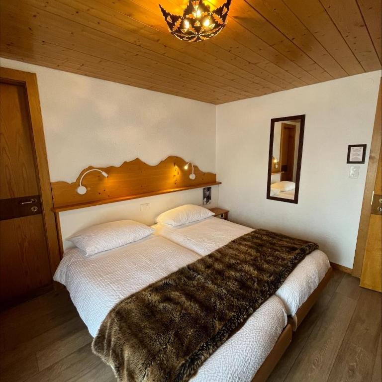 Hotel Ermitage Verbier - Chambre Lits Jumeaux - Vue sur Village - 4