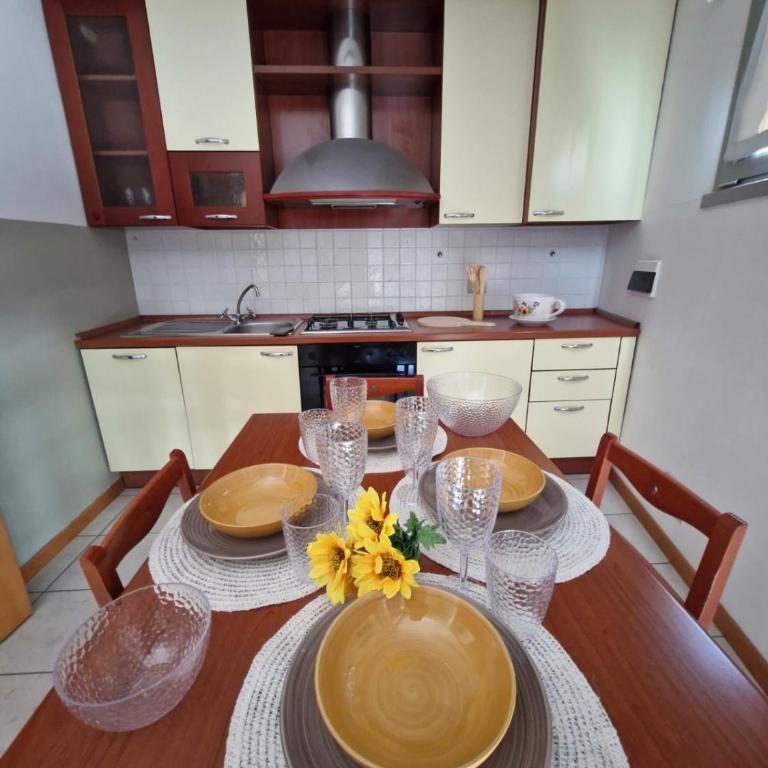 Angela s corner - Two-Bedroom Apartment - 11