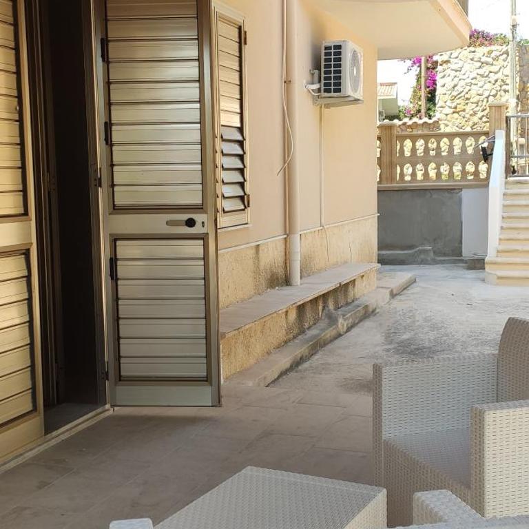 Riva San Marco - One-Bedroom House - 3