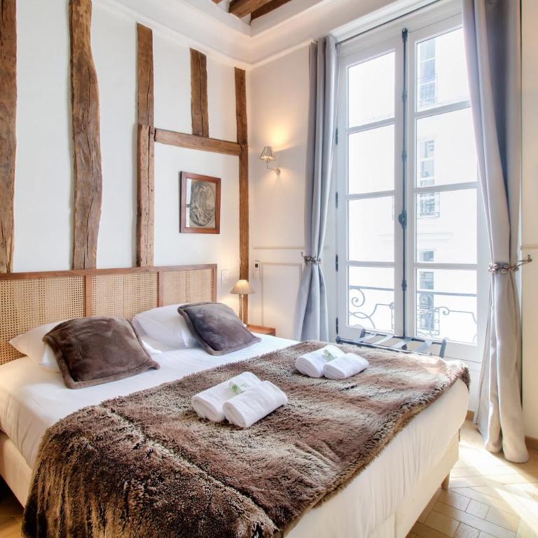 Grandiose appartement au cœur de Paris - Appartement 3 Chambres - 5