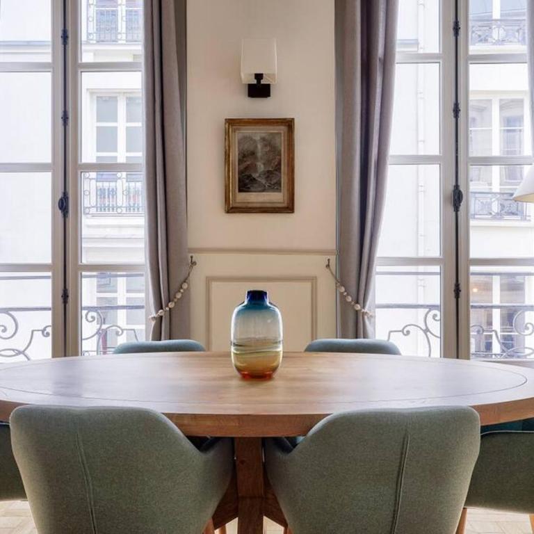Grandiose appartement au cœur de Paris - Appartement 3 Chambres - 10