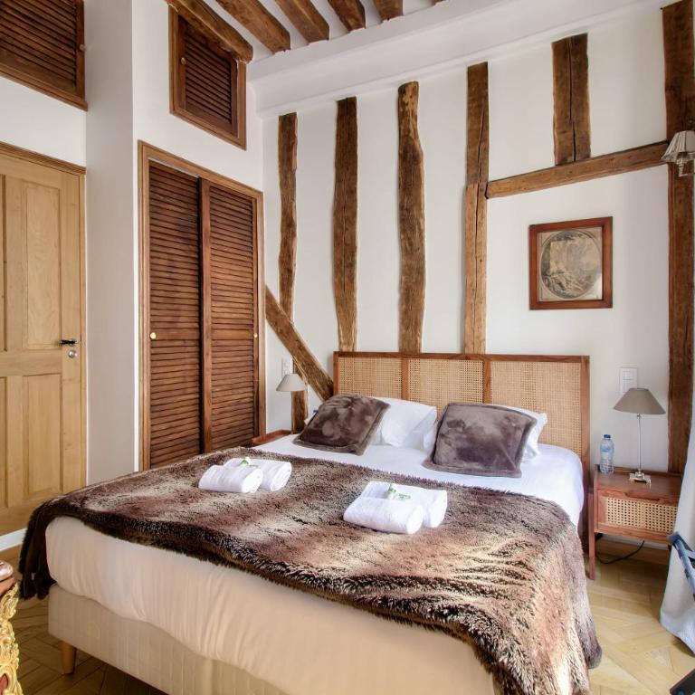 Grandiose appartement au cœur de Paris - Appartement 3 Chambres - 24