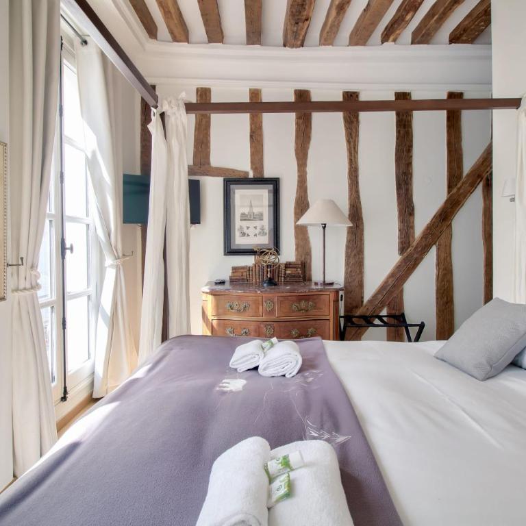 Grandiose appartement au cœur de Paris - Appartement 3 Chambres - 34