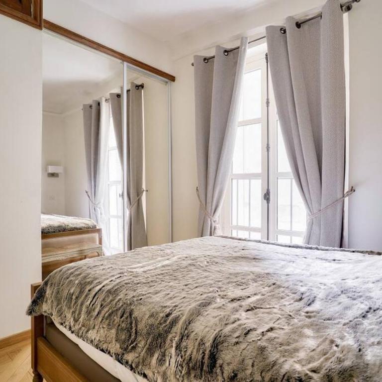 Grandiose appartement au cœur de Paris - Appartement 3 Chambres - 44