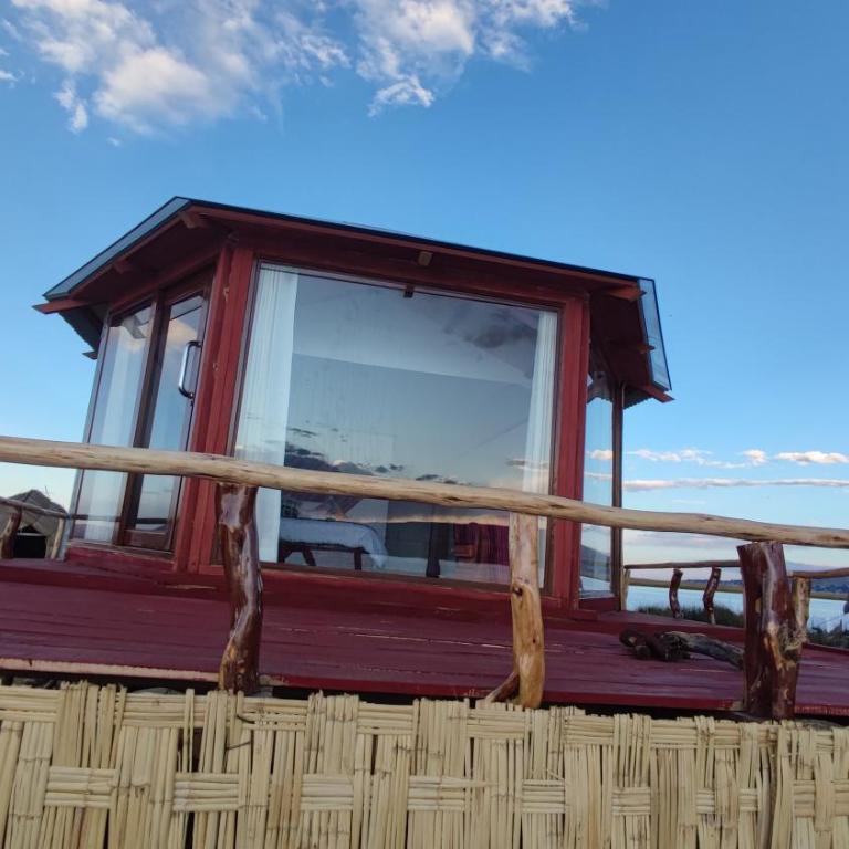 Titicaca Lodge Flotante - Suite with Lake View - 2