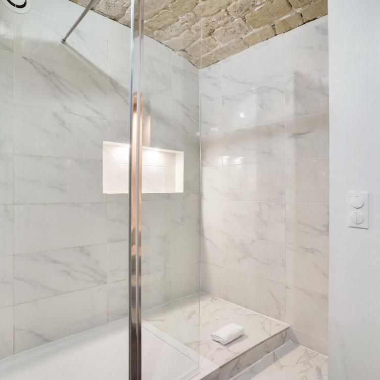 Appartement neuf - proche Tour Eiffel - Appartement 1 Chambre - 15