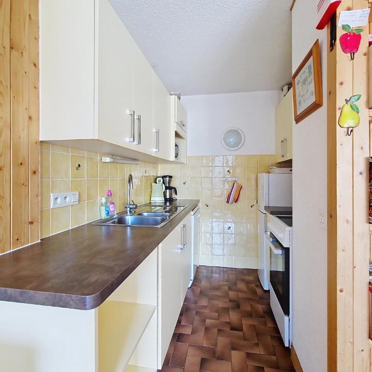 VAL PIERRE VPD2 CENTER & SPACIOUS 8 Pers - Apartment with Balcony - 4