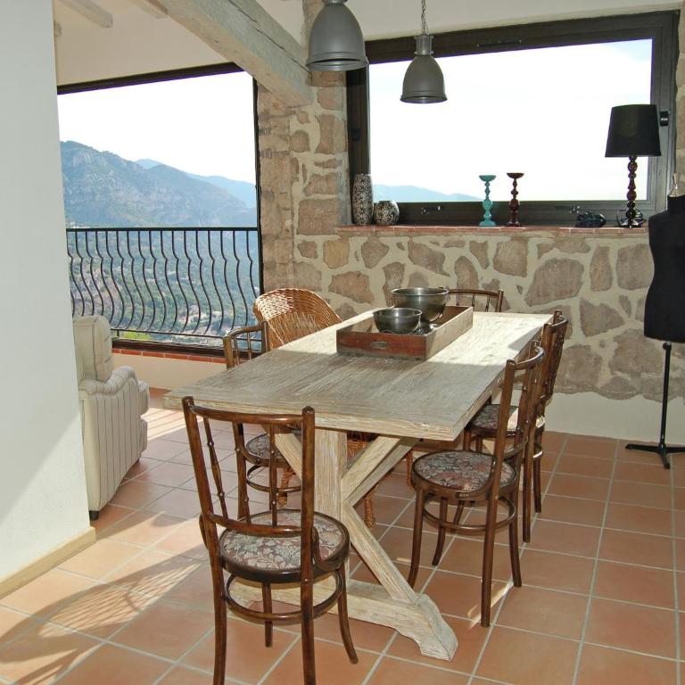 La Turbie Apartment, La Turbie - Appartement 3 Chambres - 5