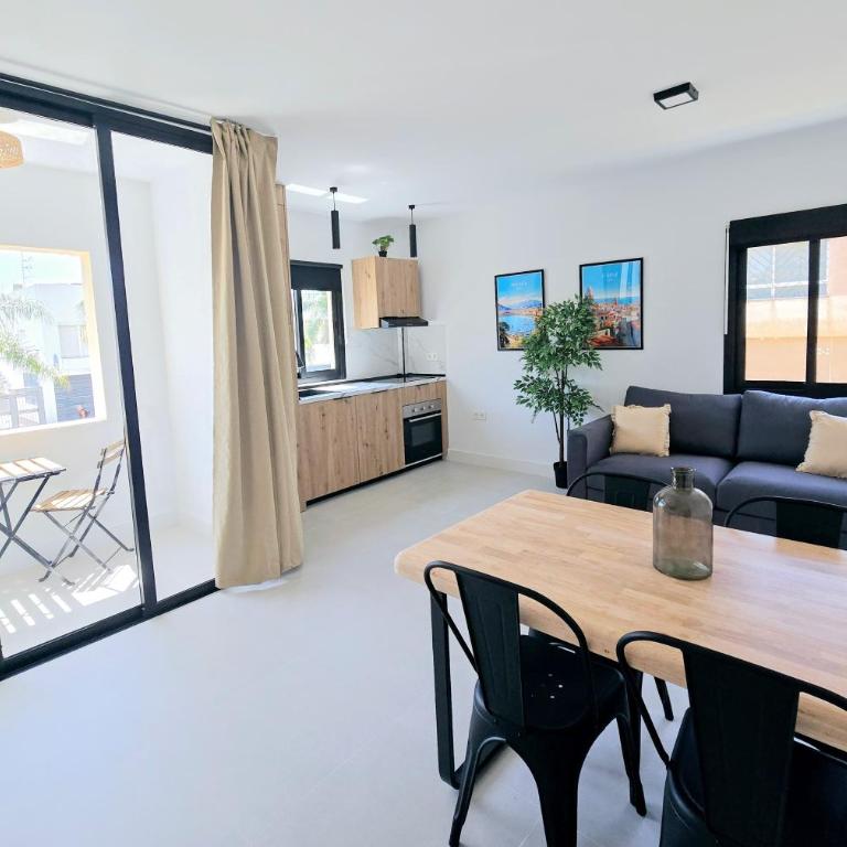 Albatros Apartamentos - Torremolinos - Apartamento de 1 Dormitorio con balcón y vistas a la ciudad - 8
