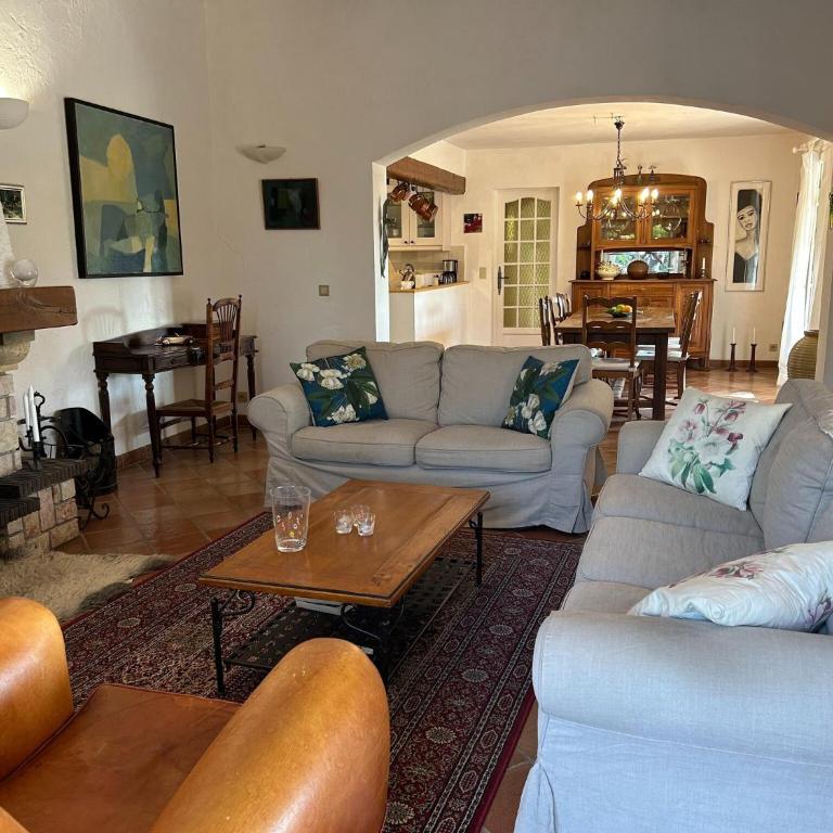 Holiday Home in Lorgues with Pool - Maison de Vacances 3 Chambres - 10