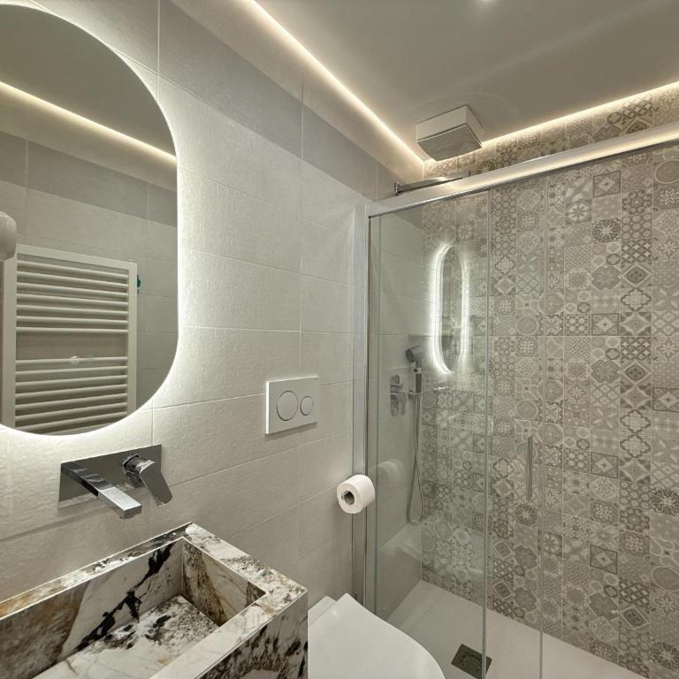 Luxe roma - Camera Matrimoniale con Bagno Privato - 5