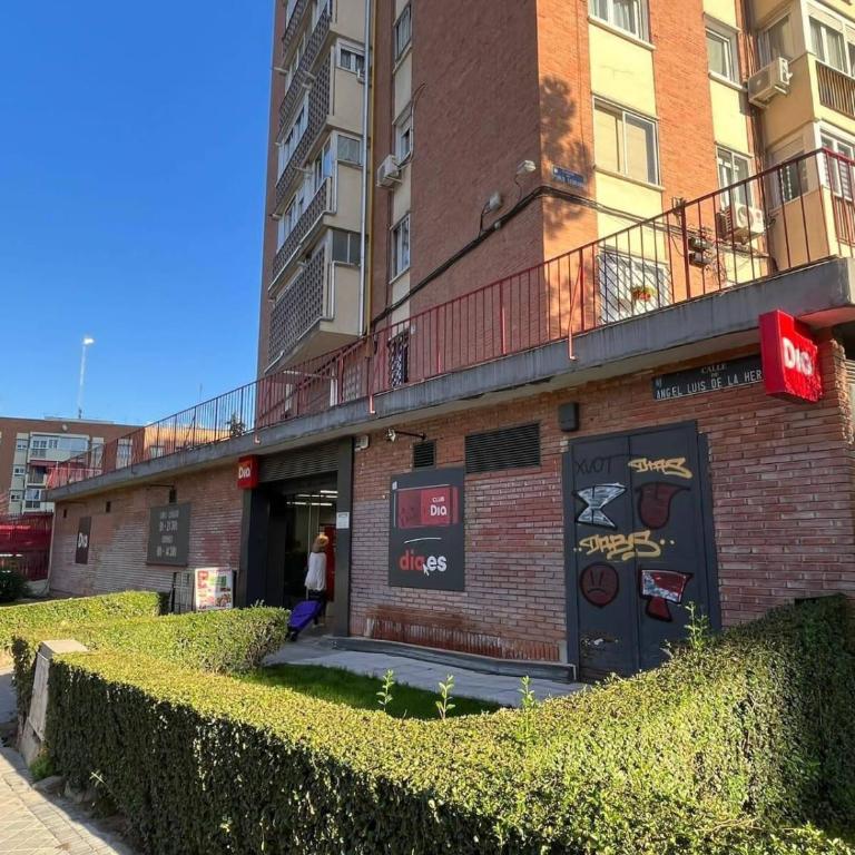 AH- Apartamentos Ifema Funcionales y comodos - One-Bedroom Apartment - 3
