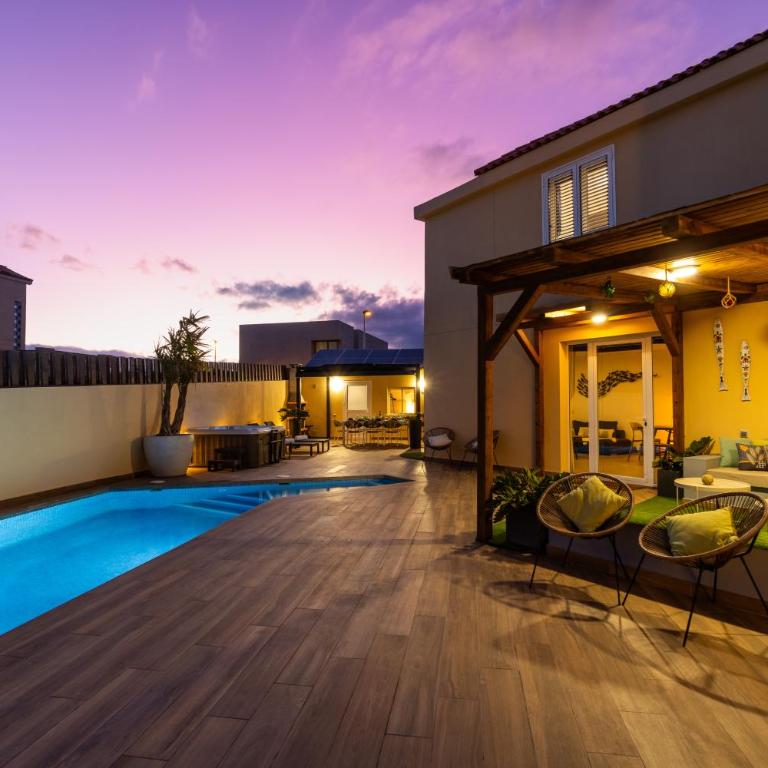 La Casa de Playa - piscina y jacuzzi a 50m del mar - Casa de 4 dormitorios - 59