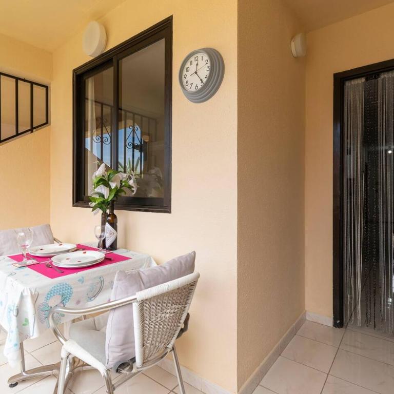 Excellent Apartment Castle Harbour - Apartamento de 1 dormitorio con balcón - 4