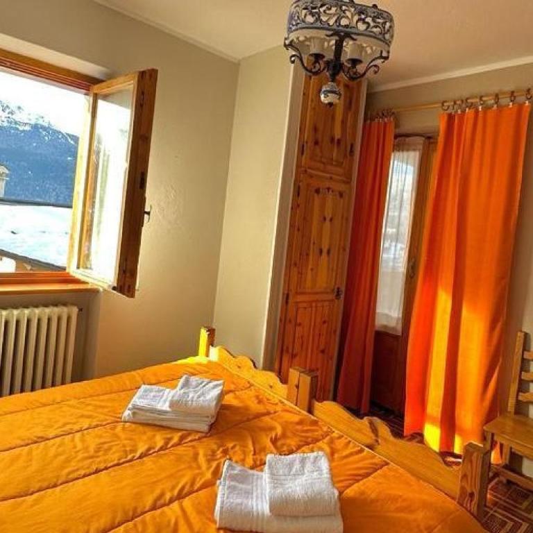 Albergo Ristorante Ginepro - Camera Matrimoniale/Doppia con Letti Singoli - 1