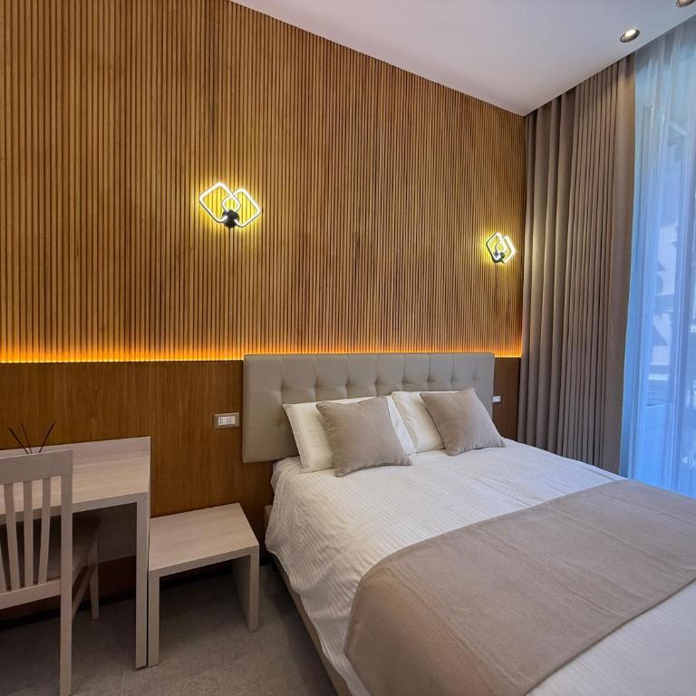 Luxe roma - Camera Tripla con Bagno Privato - 5