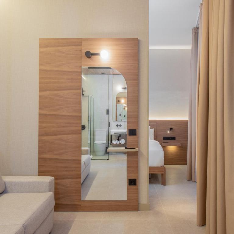 FORTINN Puerta del Sol - Family Room - 5