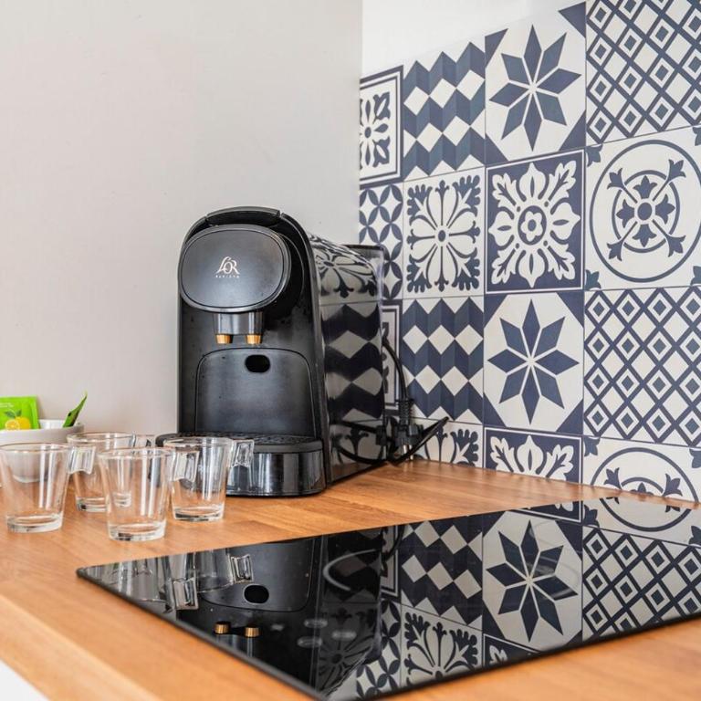 Appartement Moderne à Reims 4 Personnes, Wi-Fi, Climatisation & Confort - One-Bedroom Apartment - 4