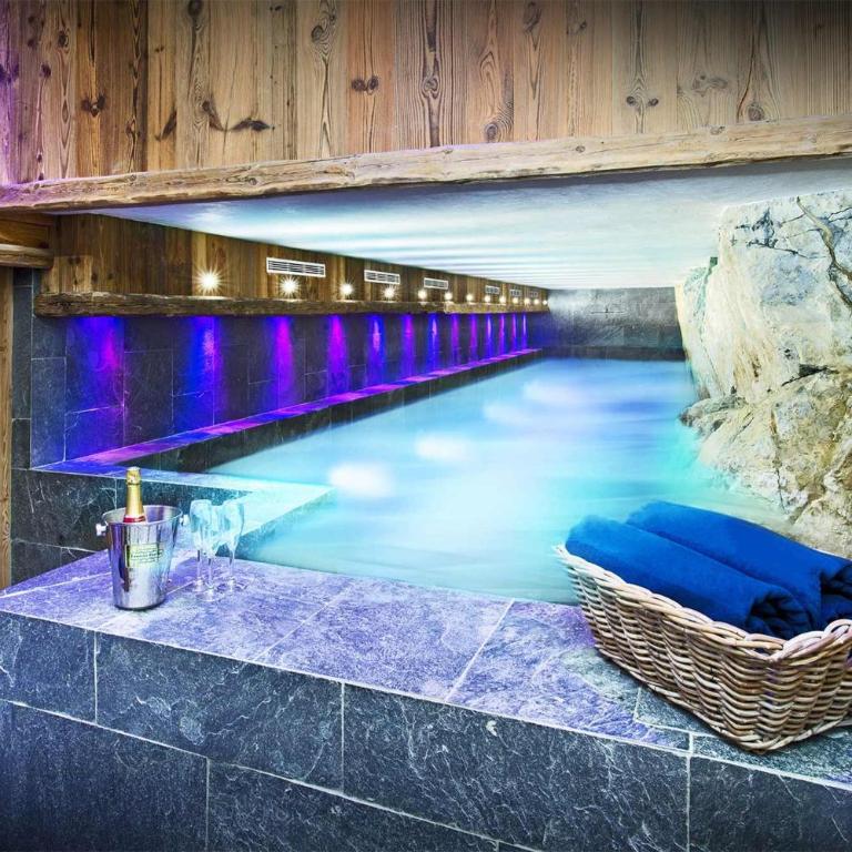 Madame Vacances Chalet Genepy - Chalet Supérieur - 1