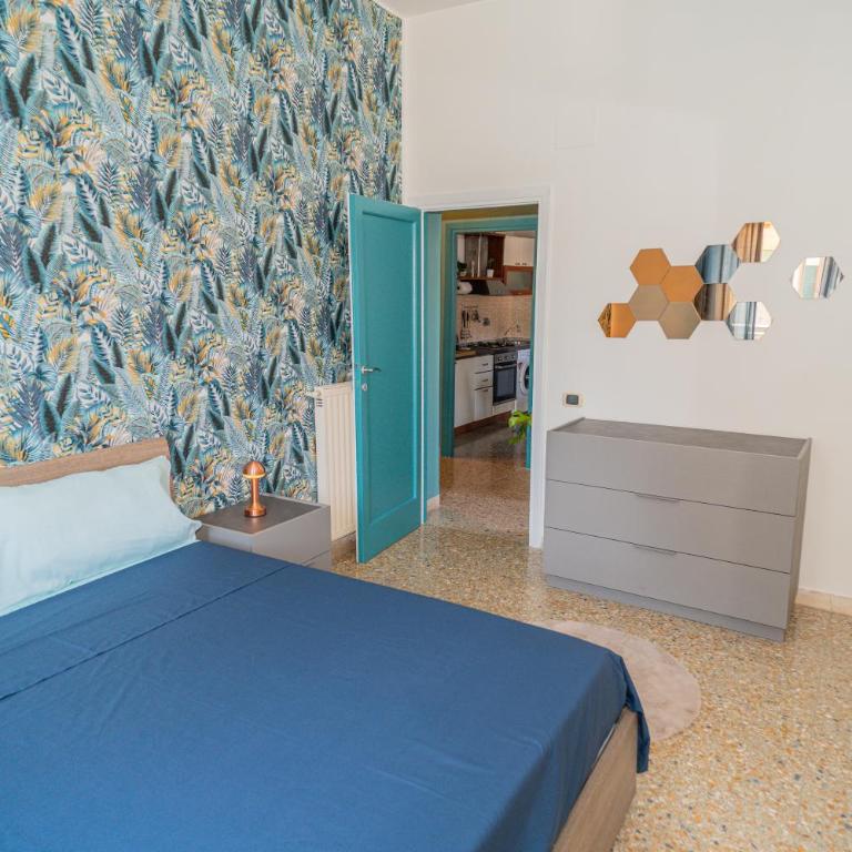 OSTIA COLOR HOUSE di J & F - Appartamento con 2 Camere da Letto - 5