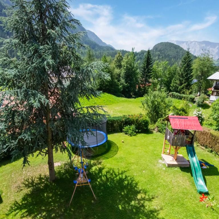 Chalet in Ötz near Hochötz Ski Lift - Four-Bedroom Vacation Home - 27